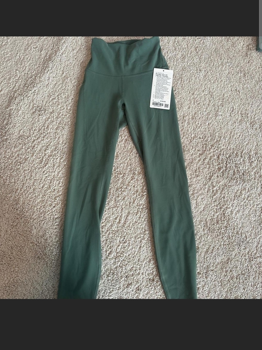 Lululemon Wonder  Leggings in Forest Green